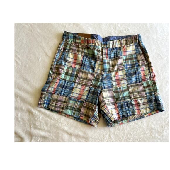 L.L.Bean Favorite Fit Washed Chino Madras, plaid 6" Short New with Tags Size12 - Picture 1 of 11